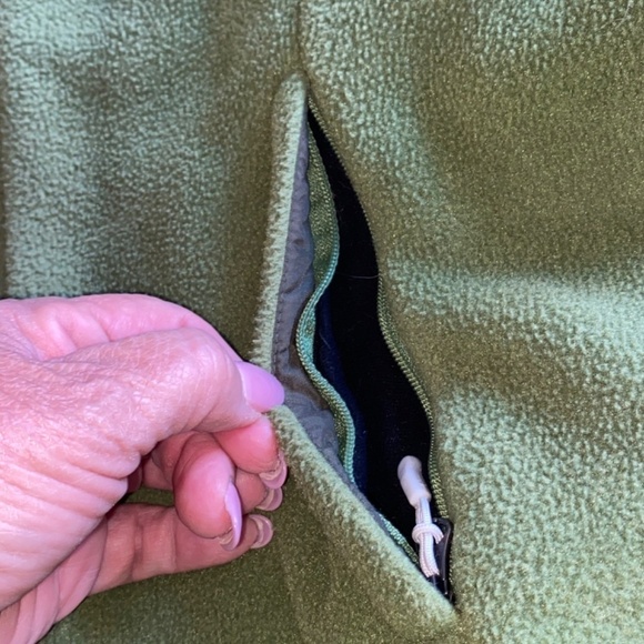 Marmot size medium full zip fleece - Picture 10 of 15